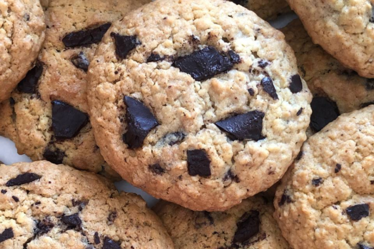 cookies biscotti come associazione tra l'alimento e i cookies di tracciamento